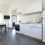 House On The Tin Σπίτι διακοπών Privlaka (Zadar)